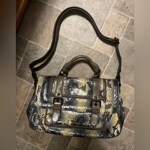 Simply Vera Crossbody bag with inside zippered pocket